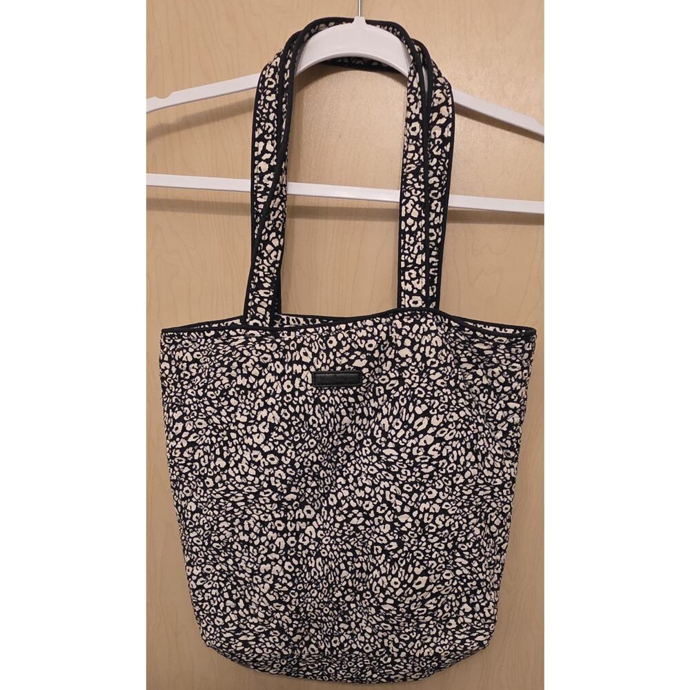 Vera Bradley Tote Shoulder Bag Black and White Retired Pattern Zip Pockets